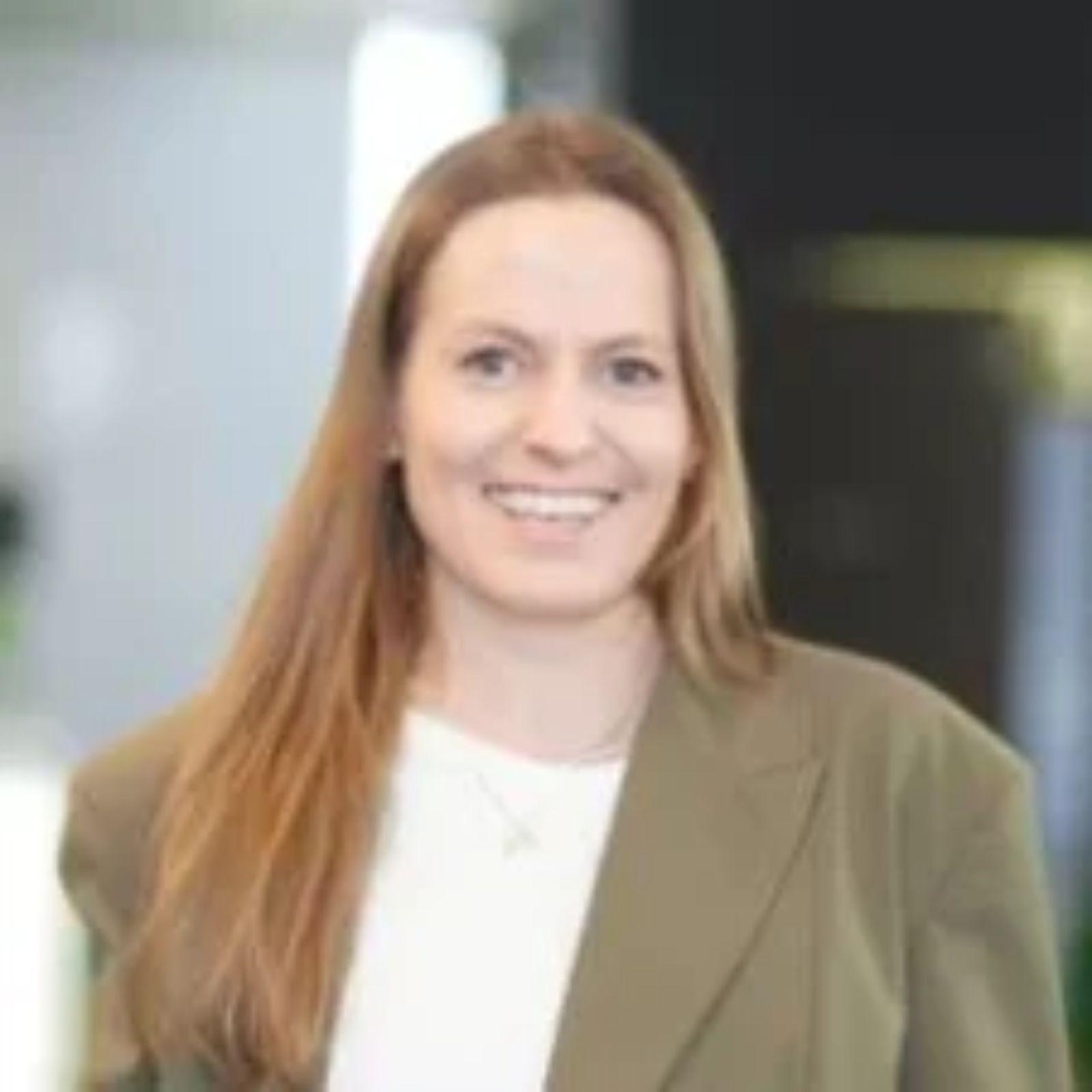 Stine Bjønnstu Holthe