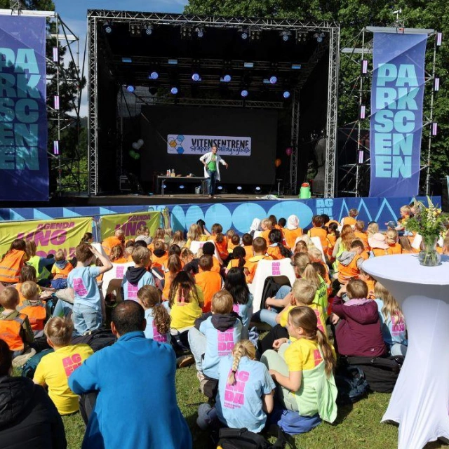 Agenda rendyrker lørdagen for barn og unge
