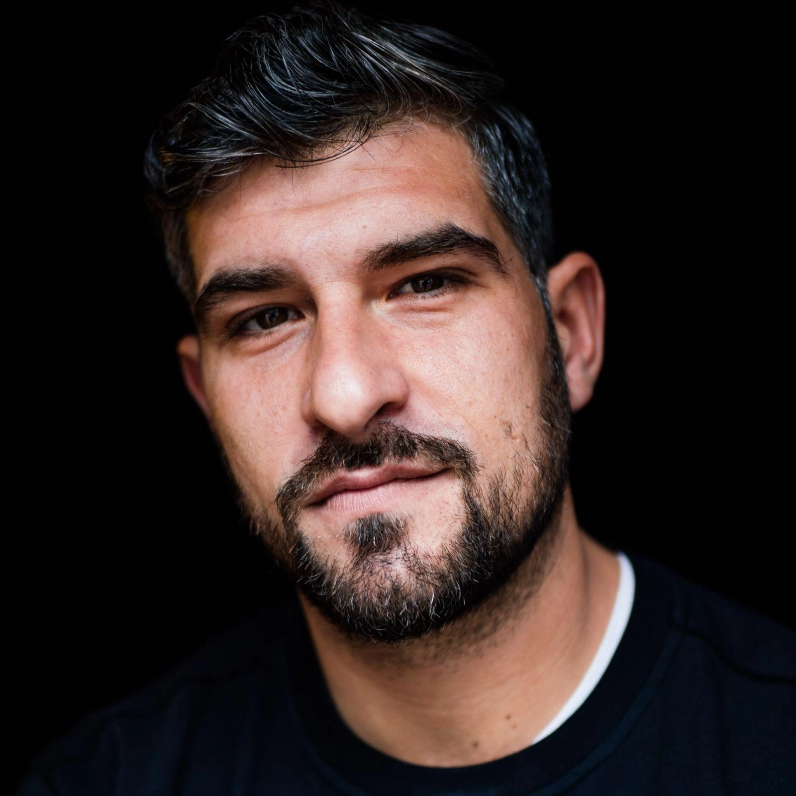 Leo Ajkic –Utenforskap i en urolig verden